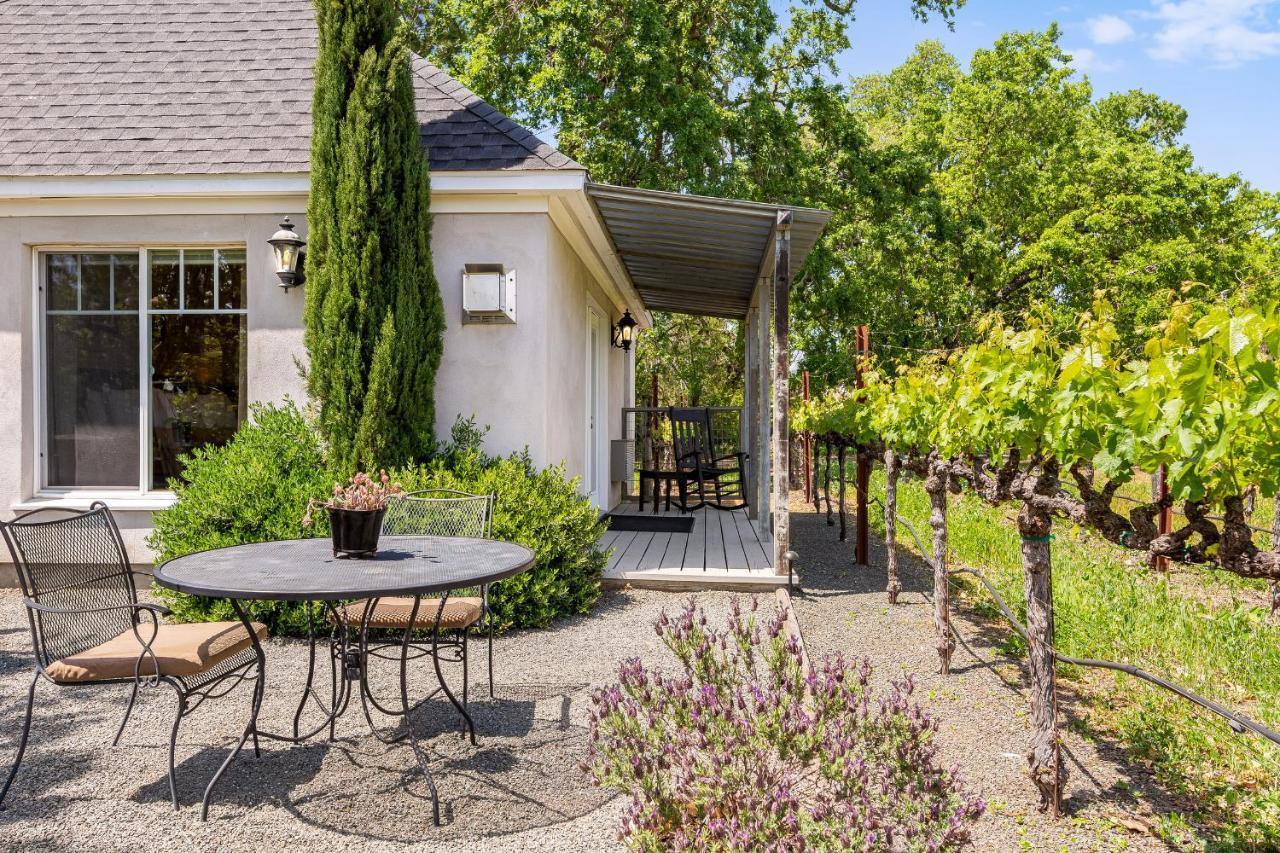 Chateau De Vie Calistoga Exterior photo